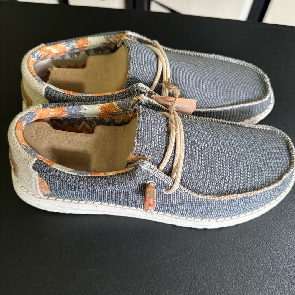 New Men Hey Dude shoes